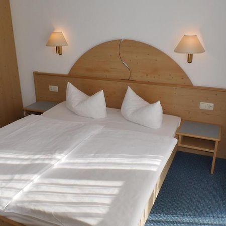 Hotel Zur Werra Schmalkalden Buitenkant foto