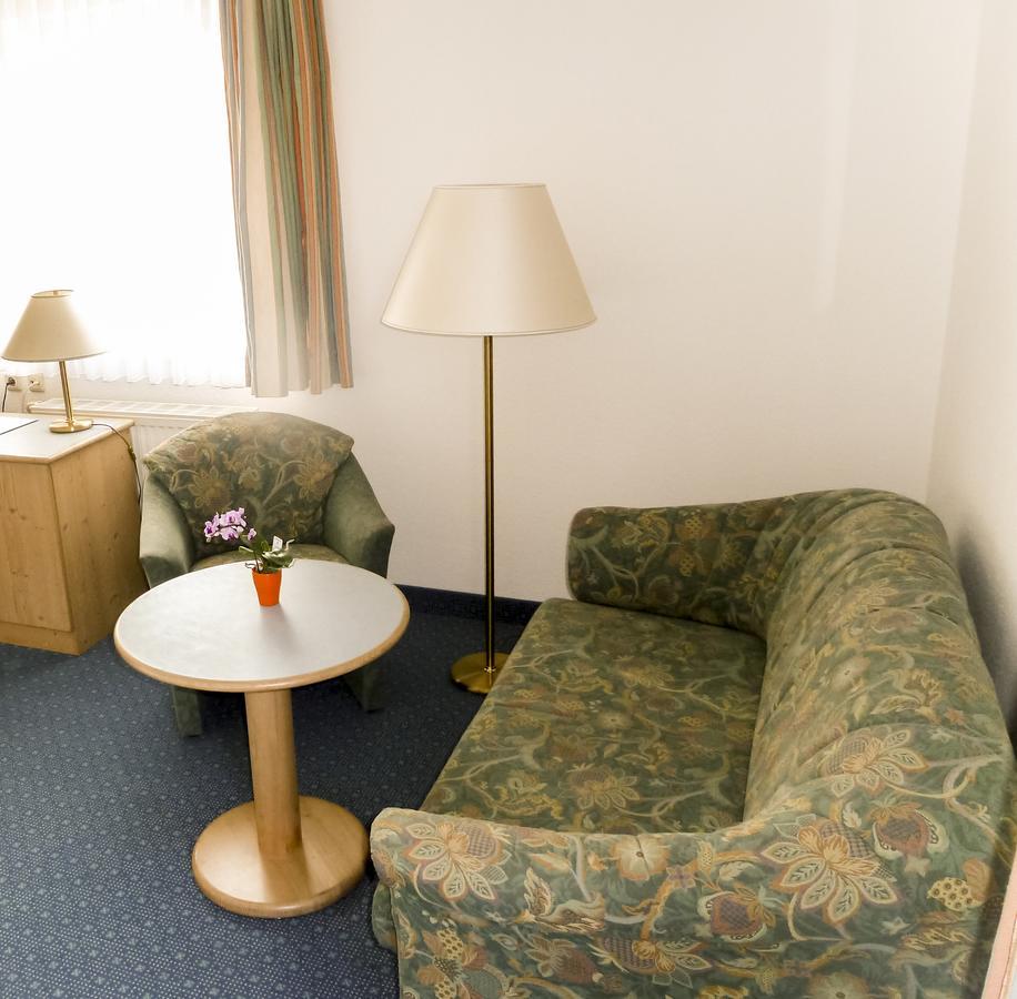 Hotel Zur Werra Schmalkalden Buitenkant foto